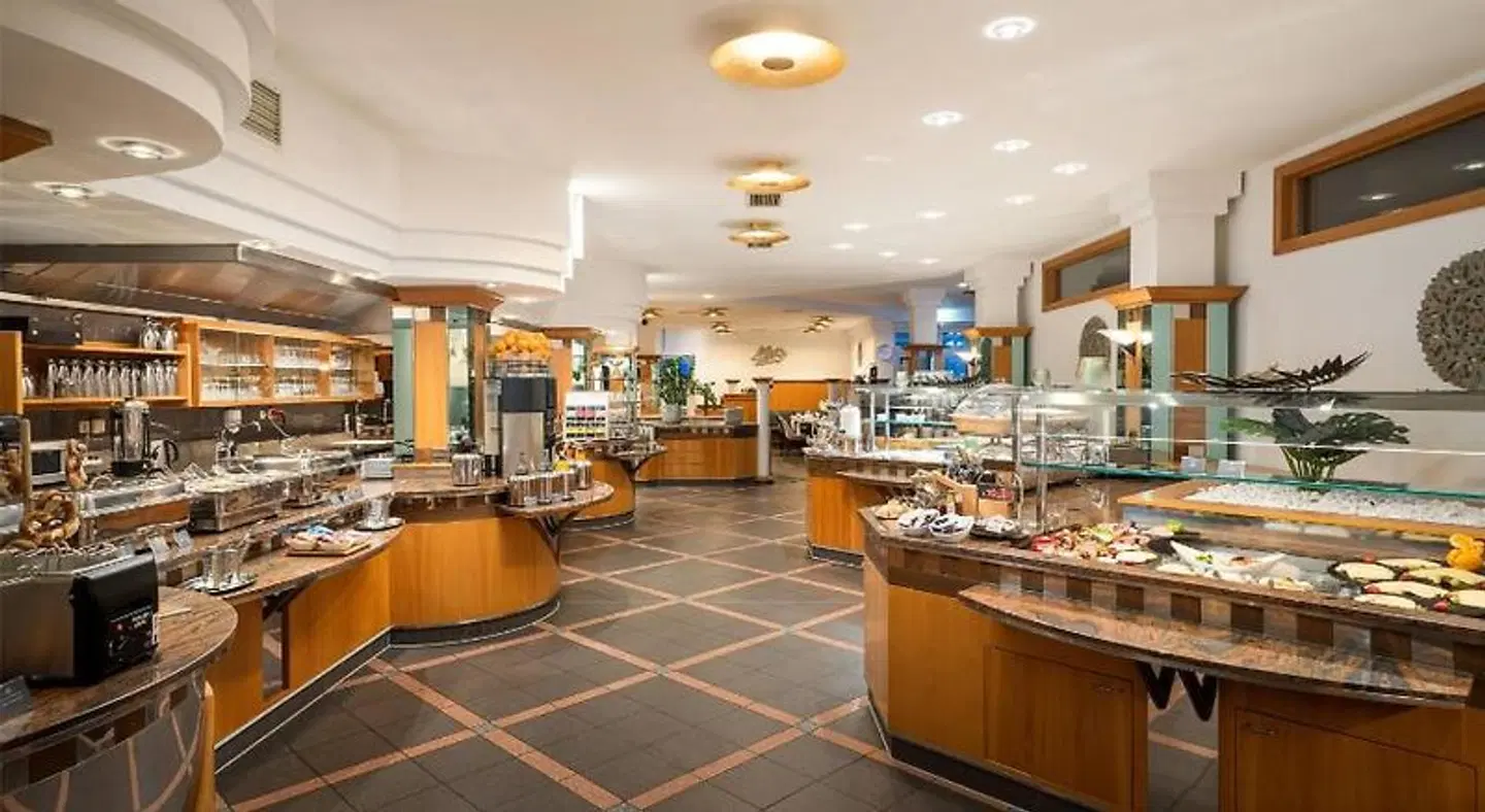 QU Hotel, Trademark Collection by Wyndham Bar
