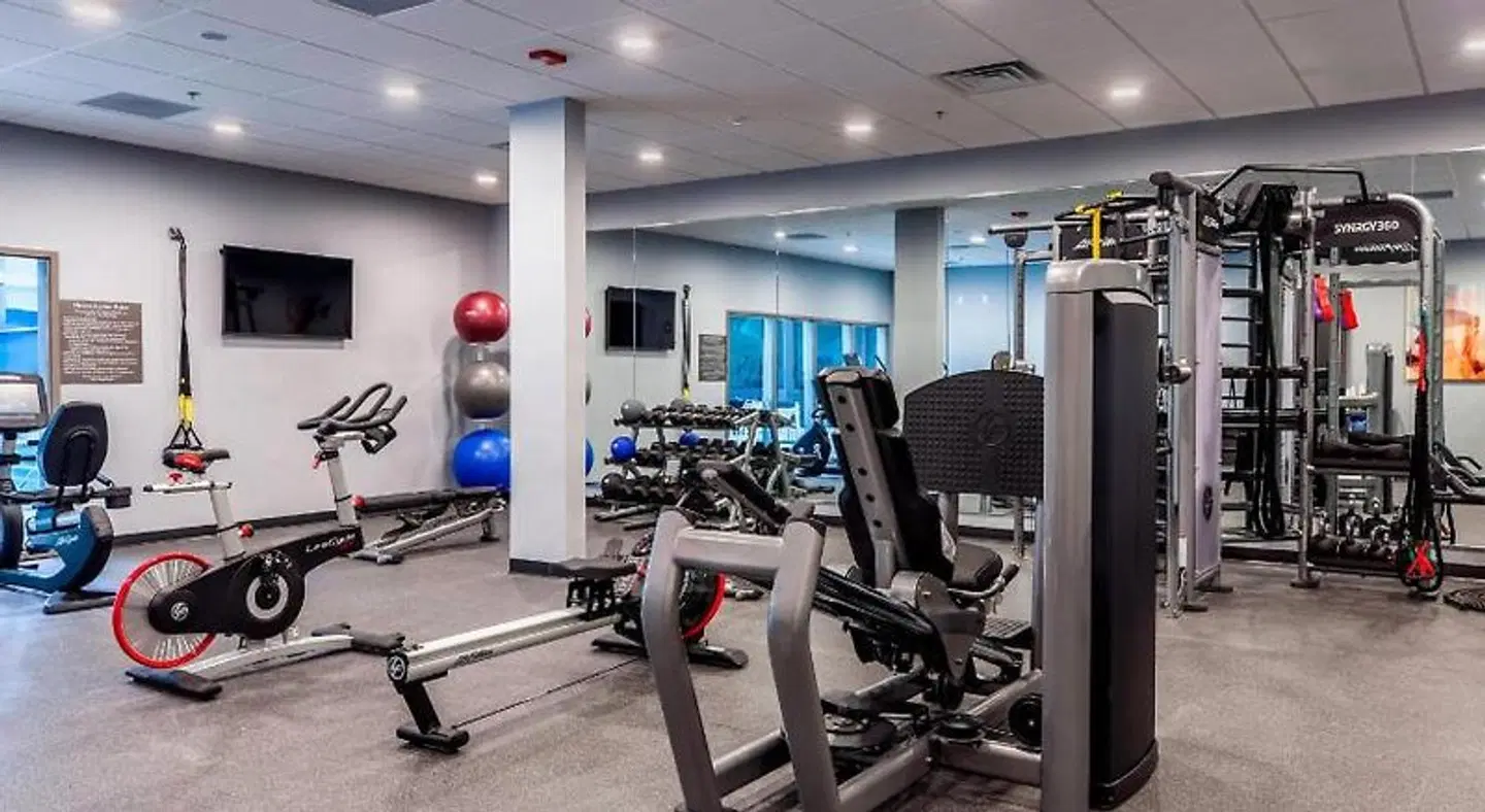 Delta Hotels by Marriott Fargo SPORTS_AND_LEISURE