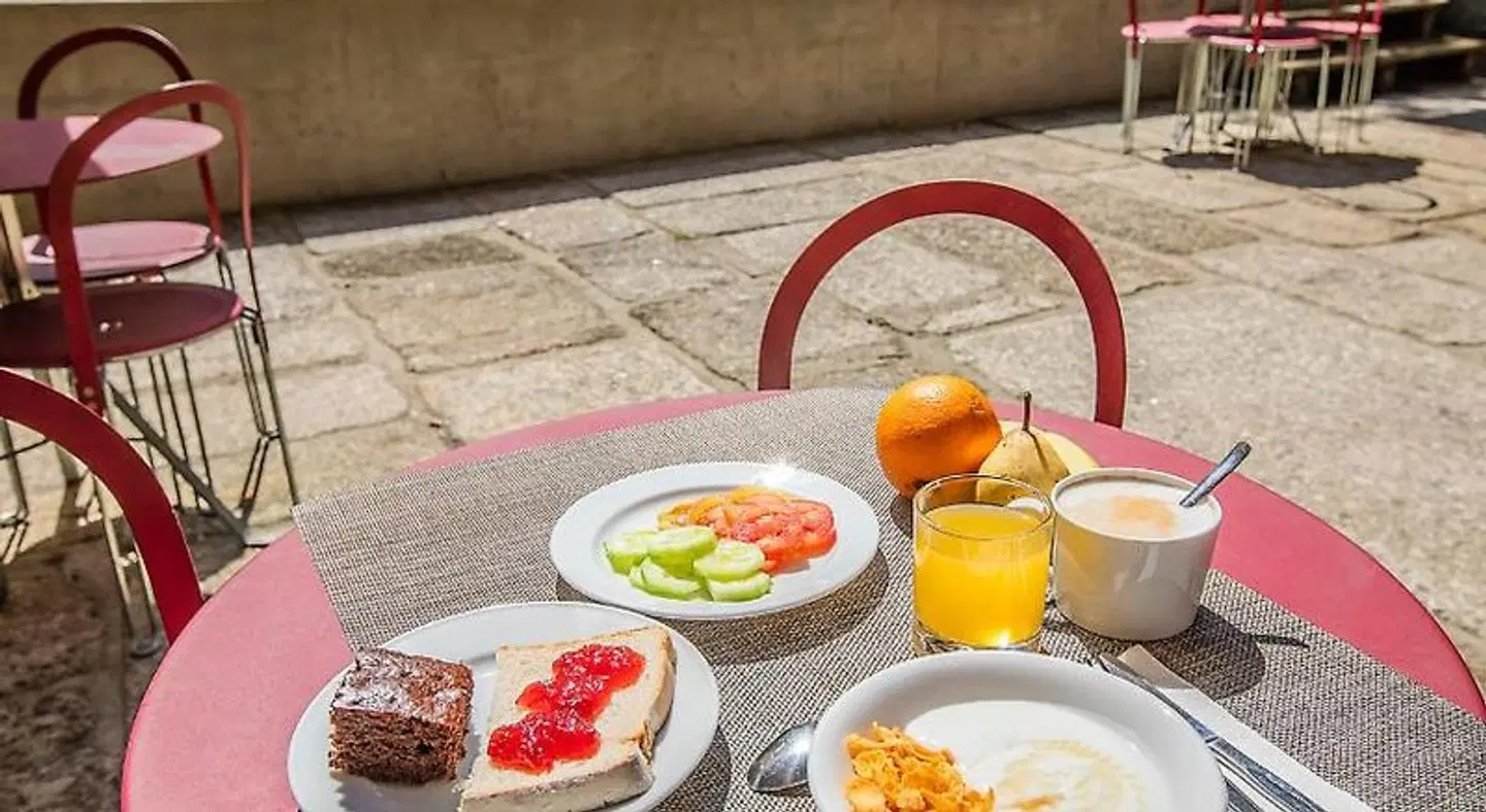HI Guimarães - Pousada de Juventude Restaurant