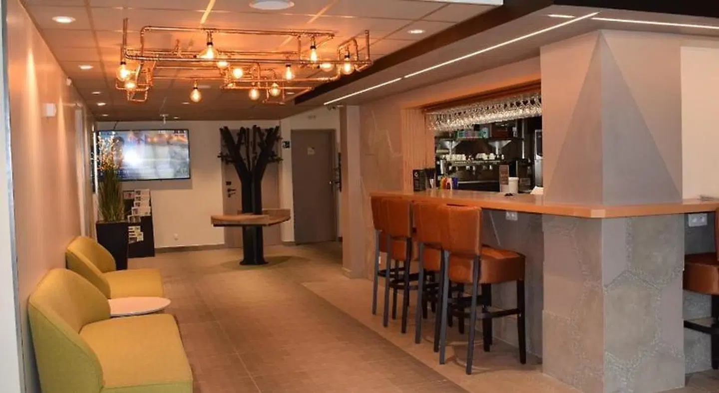 ibis Tours Nord Bar
