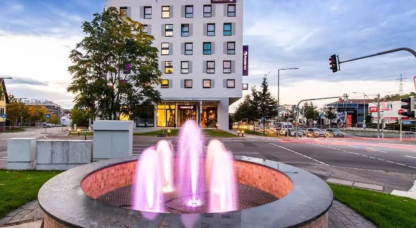 Premier Inn Stuttgart Feuerbach Terrasse