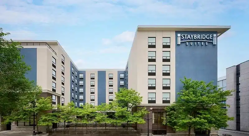 Staybridge Suites Hamilton - Downtown by IHG – Hotelfoto