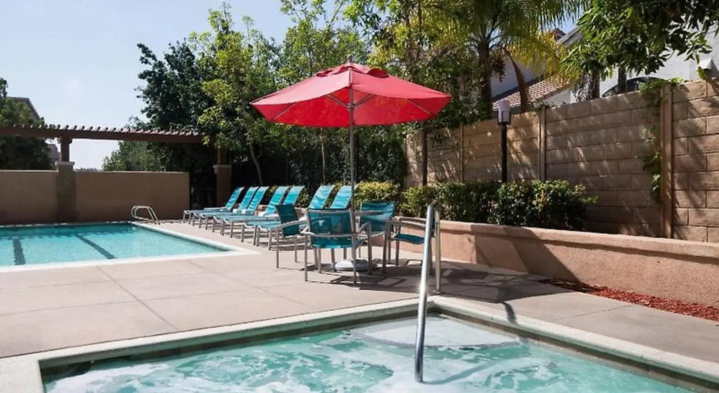 TownePlace Suites by Marriott San Diego Carlsbad/Vista OUTDOOR_POOL