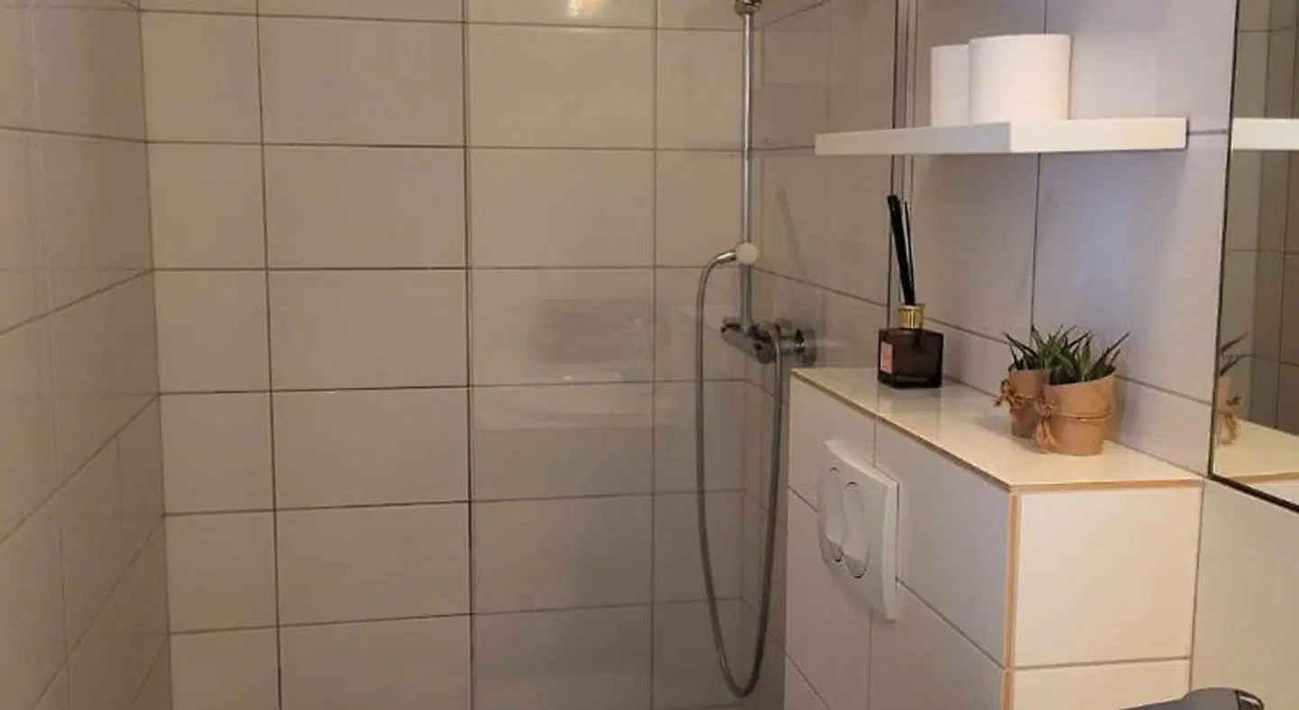 Acco Town Square Apartments Badezimmer