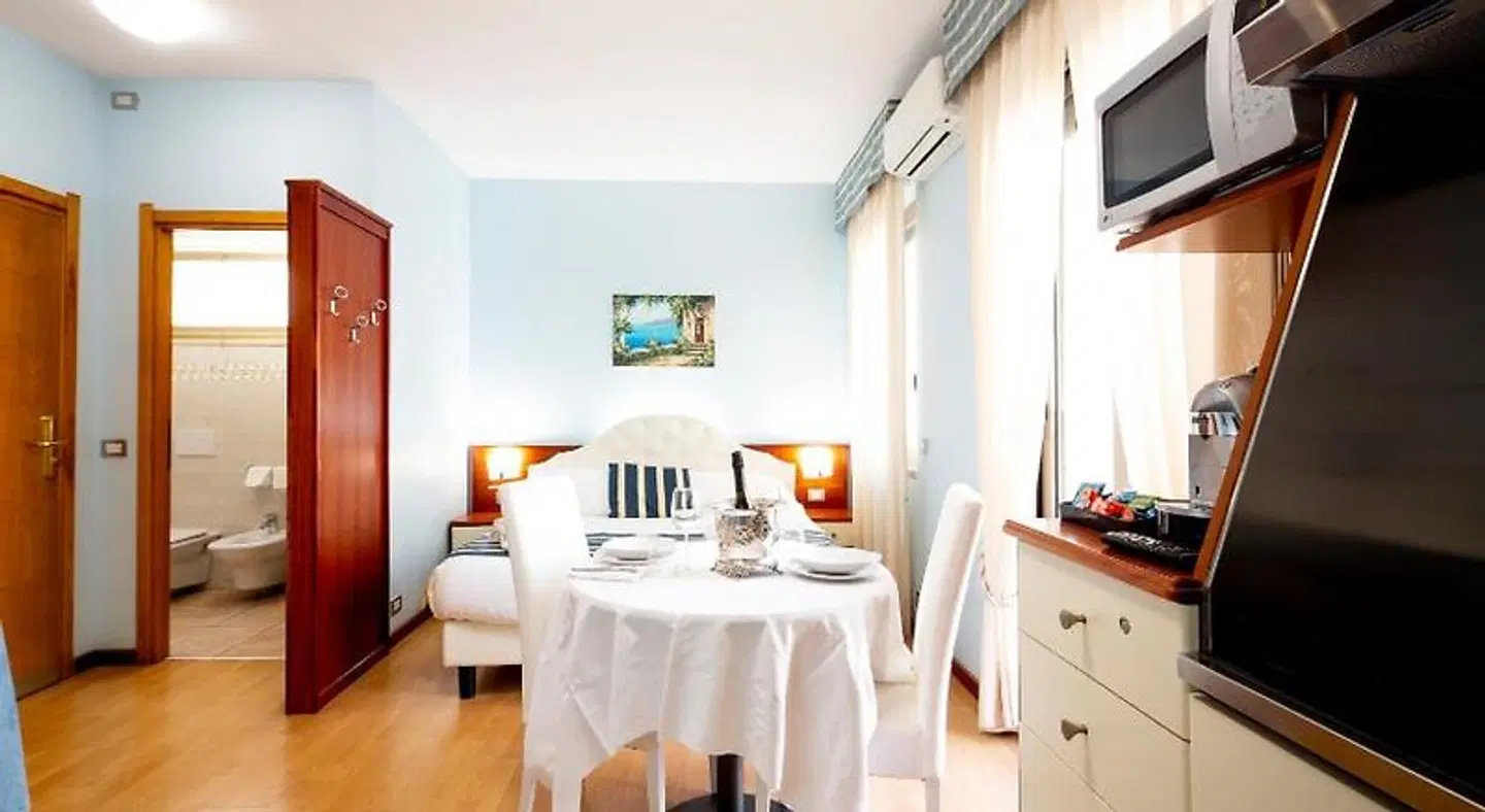 Residence Dei Due Porti ROOM_EXAMPLE