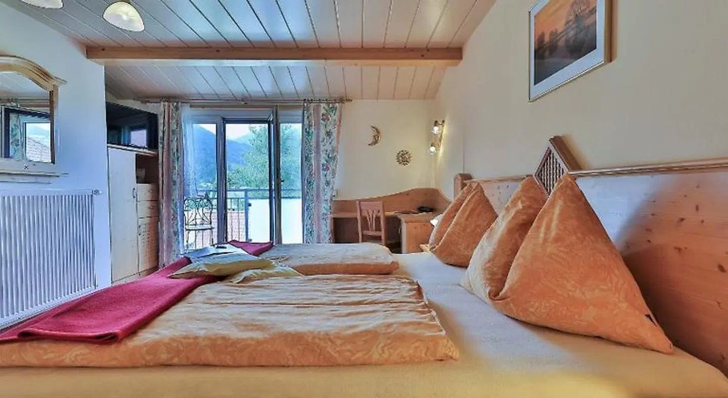 Hotel Garni Zerza ROOM_EXAMPLE