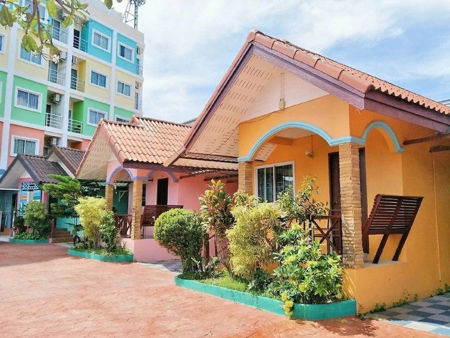 Phaithong Sotel Resort EXTERIOR