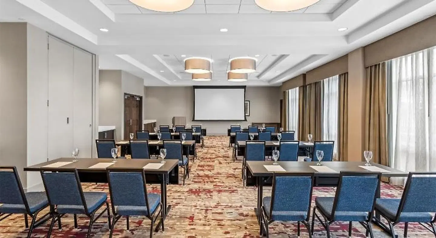 Hilton Garden Inn Corning Downtown Konferenz