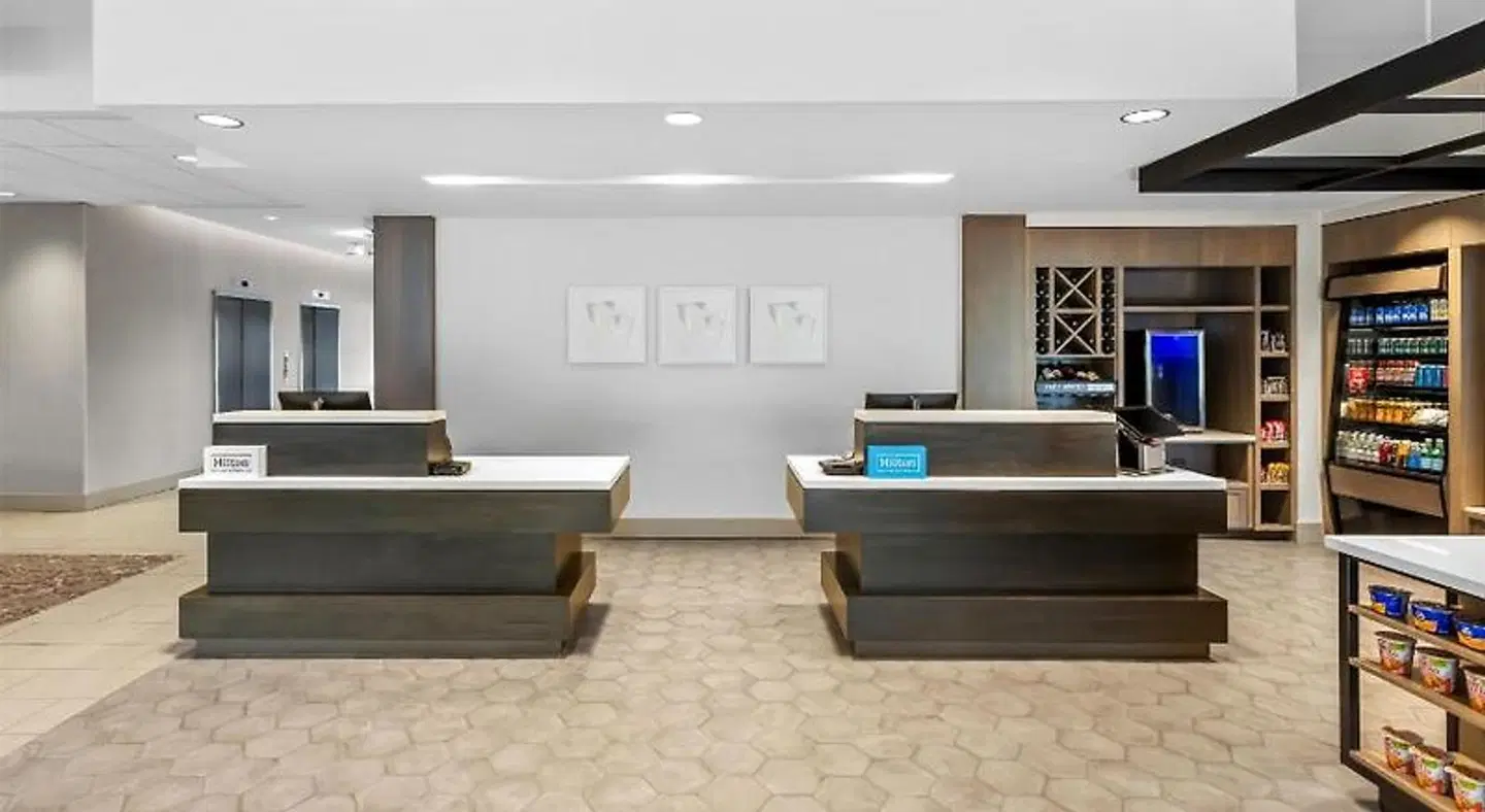 Hilton Garden Inn Corning Downtown LOUNGE_LOBBY