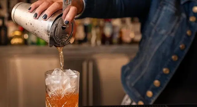 The Hollis Halifax - a DoubleTree Suites by Hilton PEOPLE