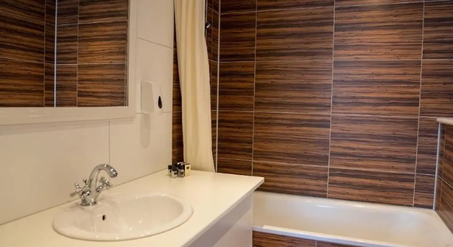 Sel - Hótel Mývatn Badezimmer