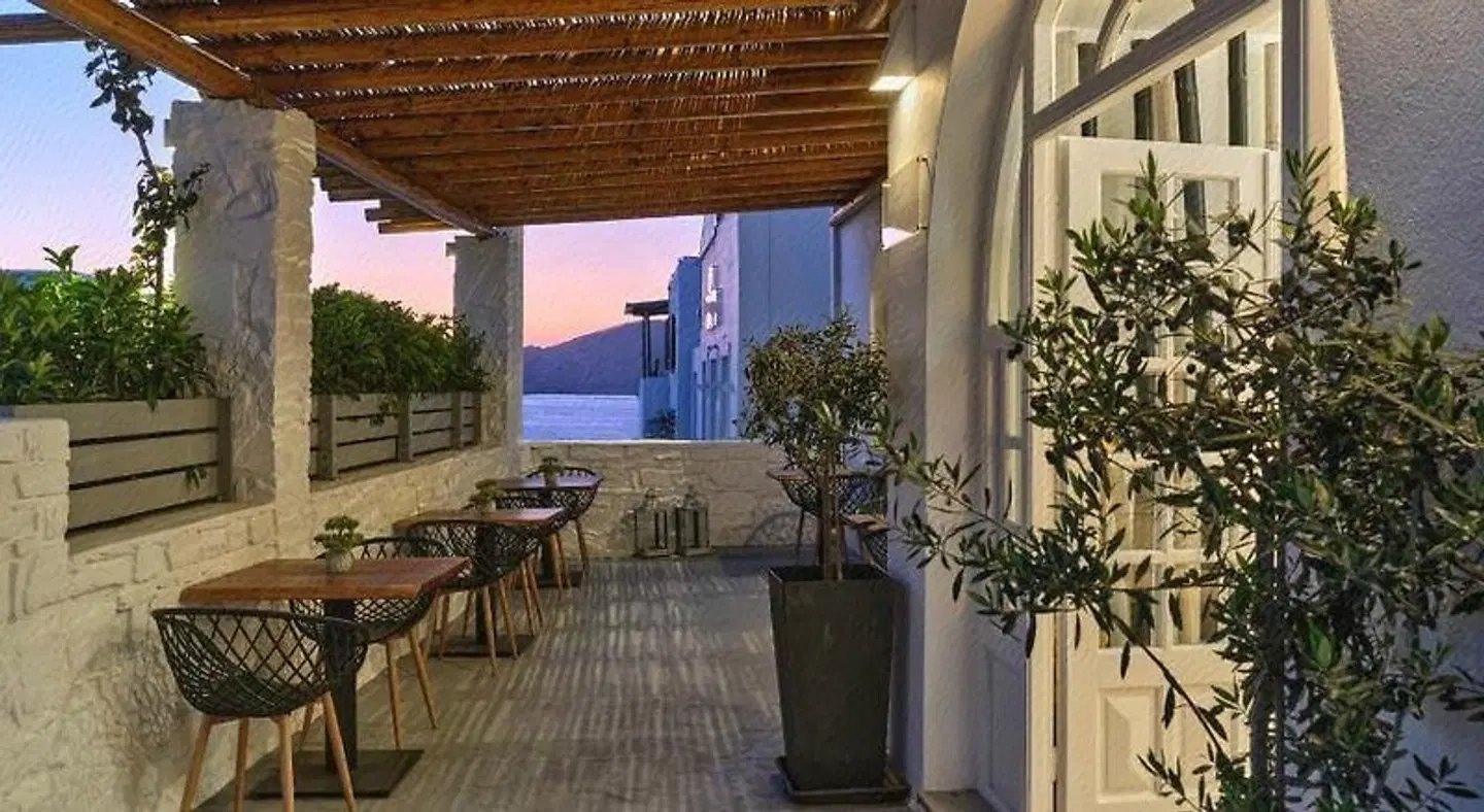 Mersina Terrasse