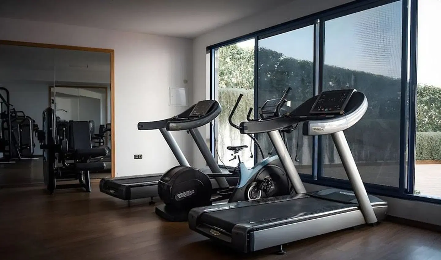 Mira Palace SPORTS_AND_LEISURE