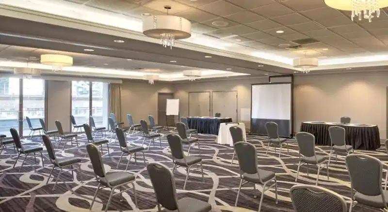 Holiday Inn Express Vancouver-Metrotown (Burnaby) by IHG – Hotelfoto