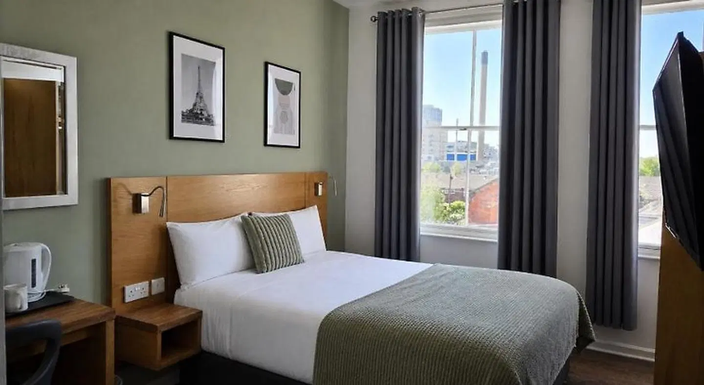 park hotel and apartments ROOM_EXAMPLE