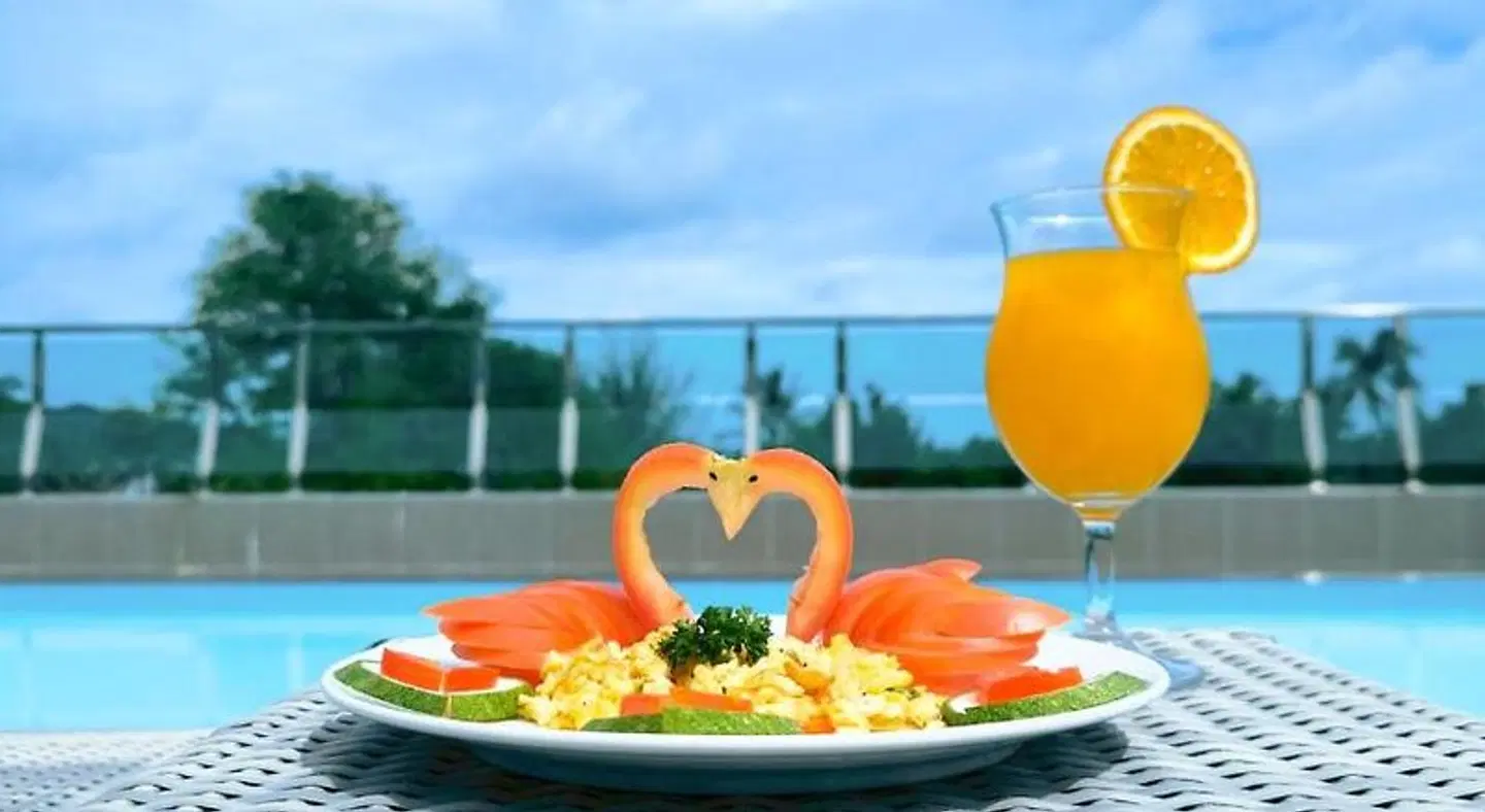 Clarian Hotel Beach Patong Terrasse