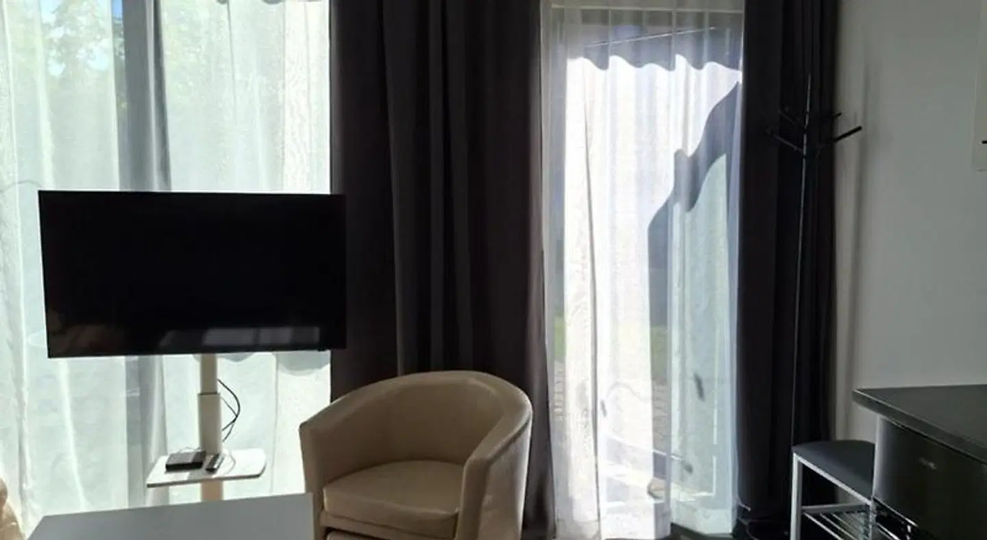 Jurgvita ROOM_EXAMPLE