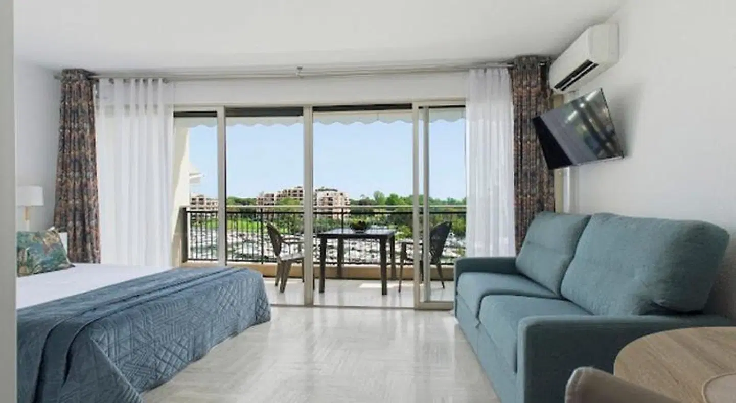 Appart Hotel Mandelieu ROOM_EXAMPLE
