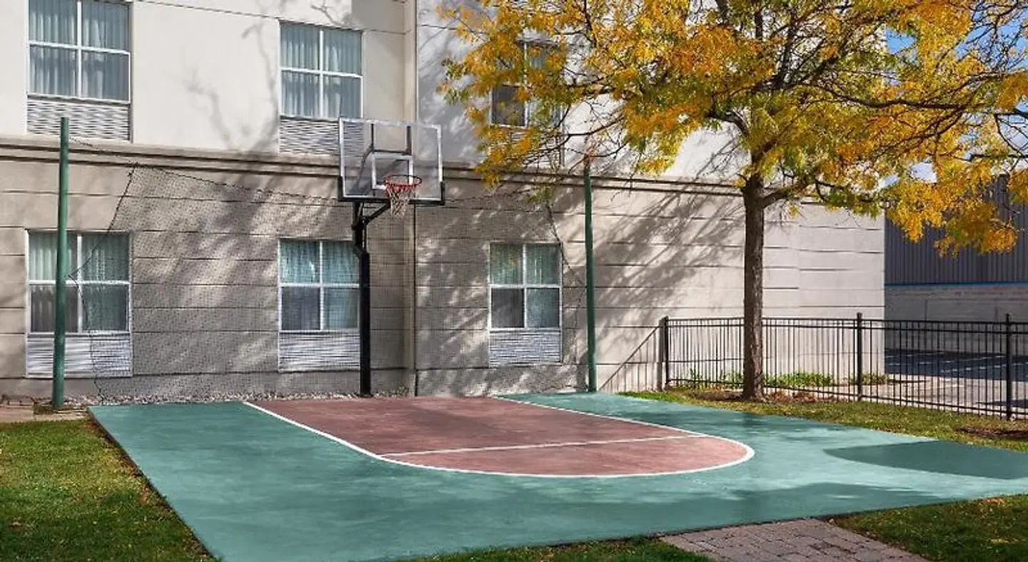 Homewood Suites by Hilton Burlington SPORTS_AND_LEISURE