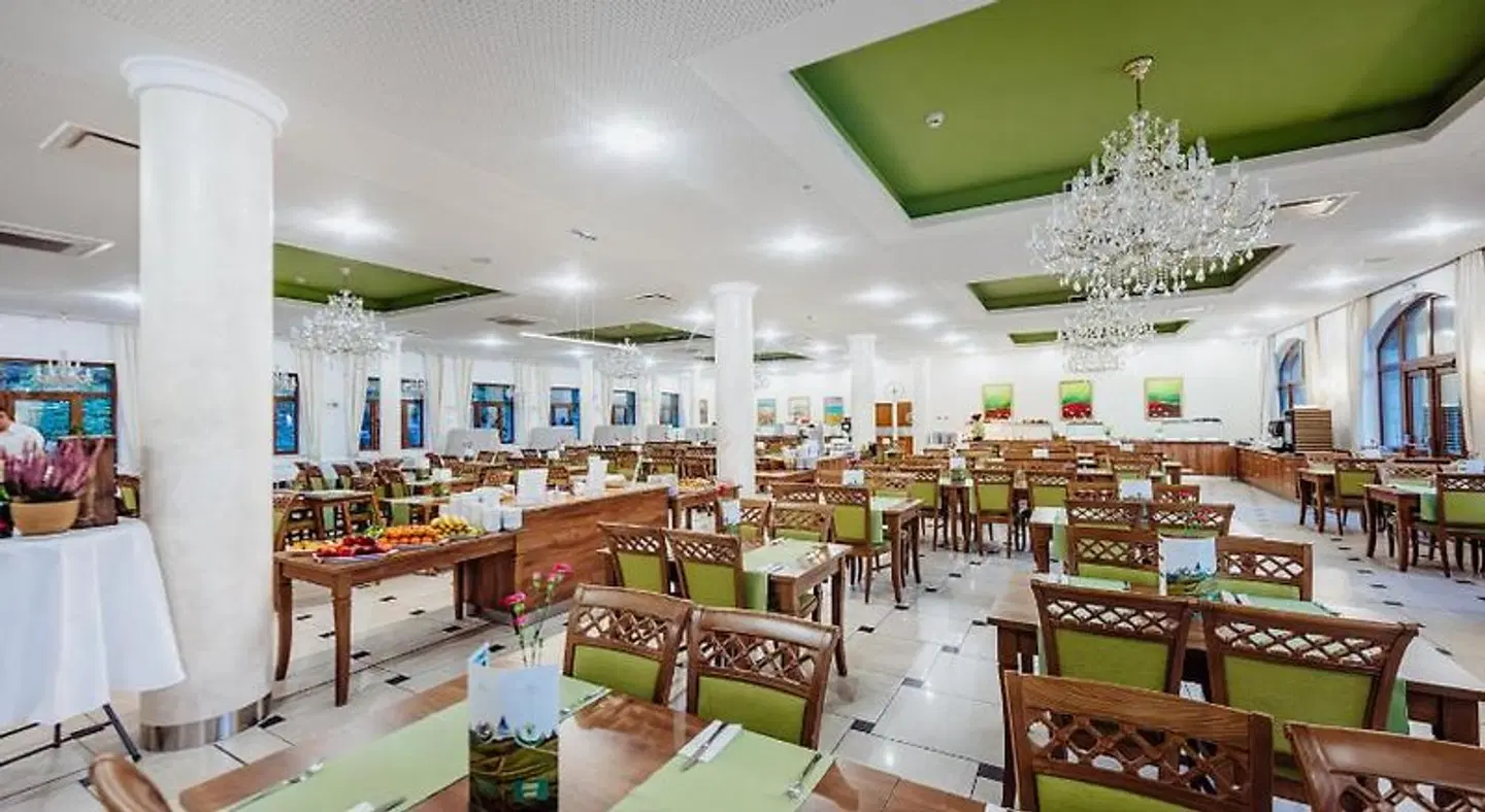 Hotel Buczy'ski Medical & Spa Restaurant