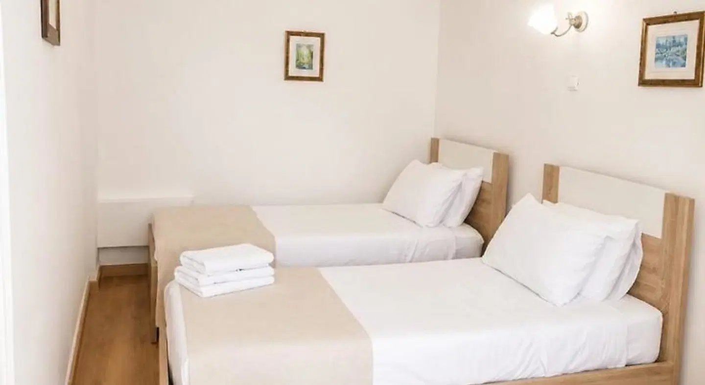 Central Guest House ROOM_EXAMPLE
