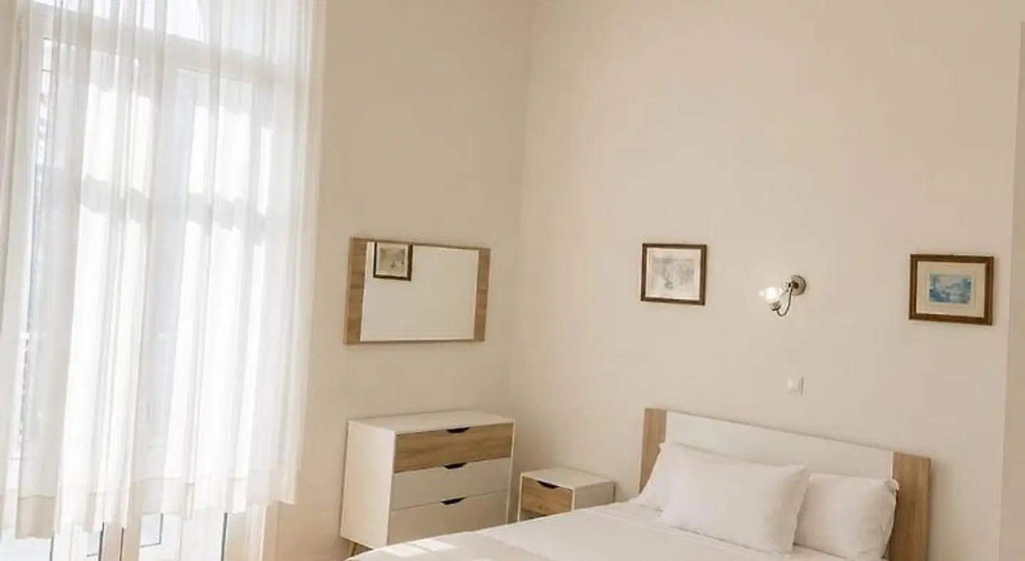 Central Guest House ROOM_EXAMPLE