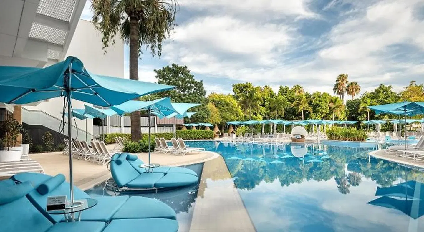 Crown Metropol Perth OUTDOOR_POOL