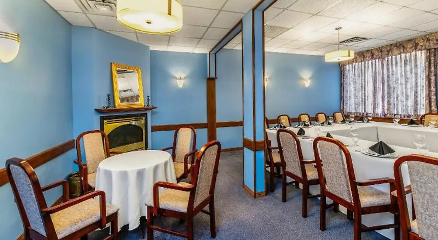 Quality Inn & Suites High Level Restaurant
