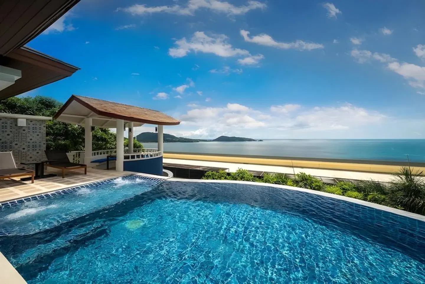 Andamantra Resort & Villa Phuket OUTDOOR_POOL