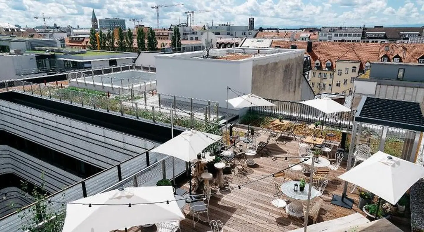 Ruby Rosi Hotel Munich Terrasse