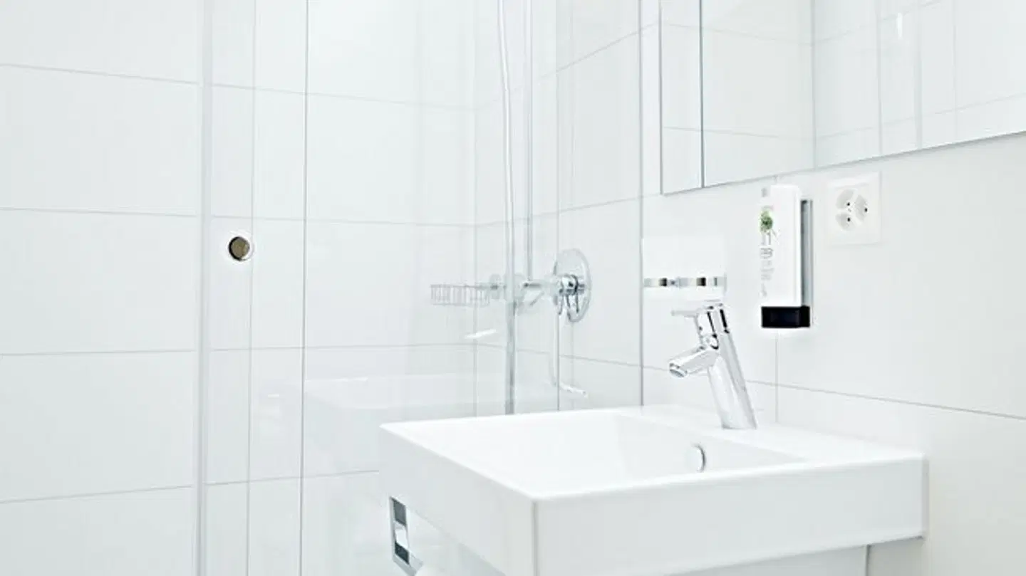 SOLARIA Serviced Apartement Badezimmer