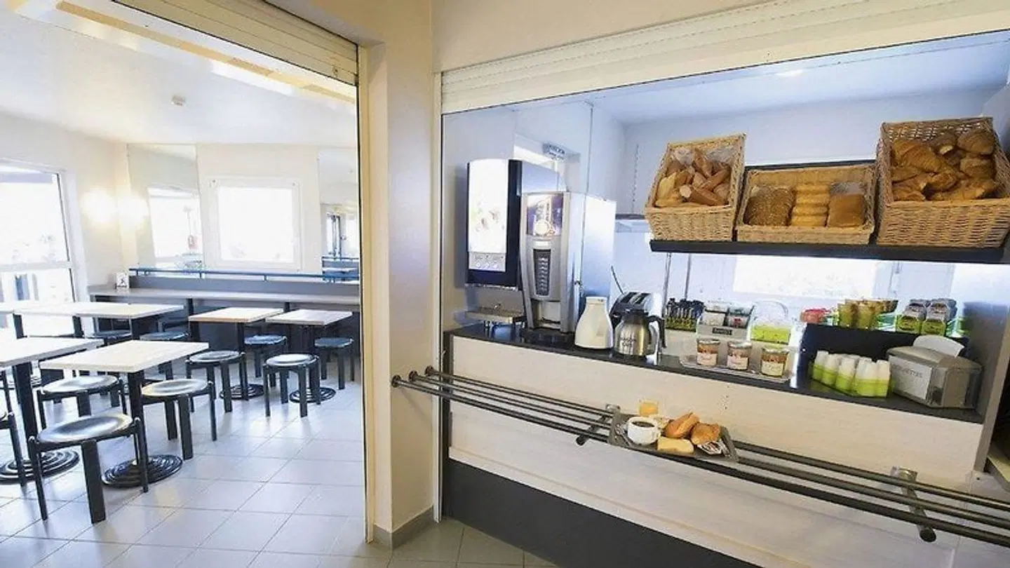 Kyriad Direct Clermont Ferrand Nord - Gerzat Restaurant