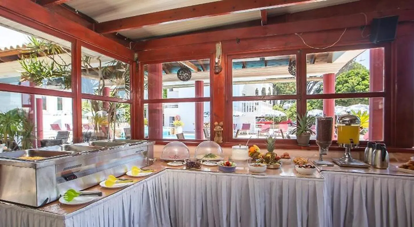 Perla Marina Restaurant
