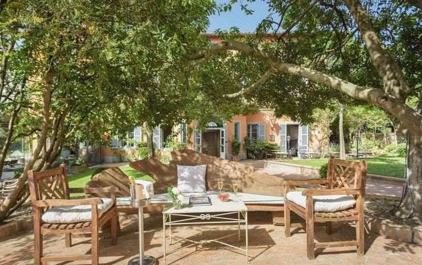 Vannucci Terrasse