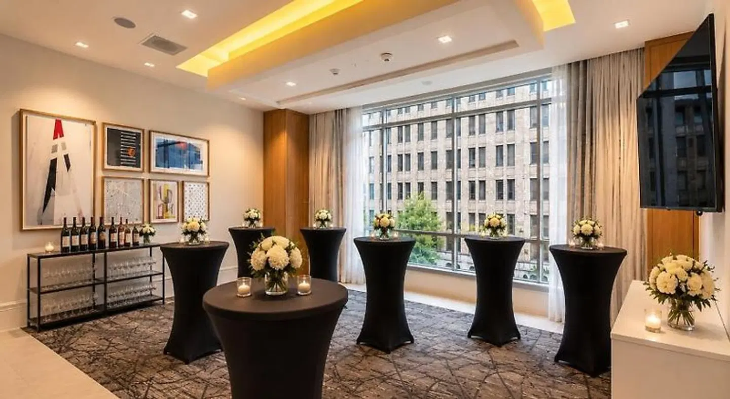 Holiday Inn Express Houston Downtown by IHG LOUNGE_LOBBY