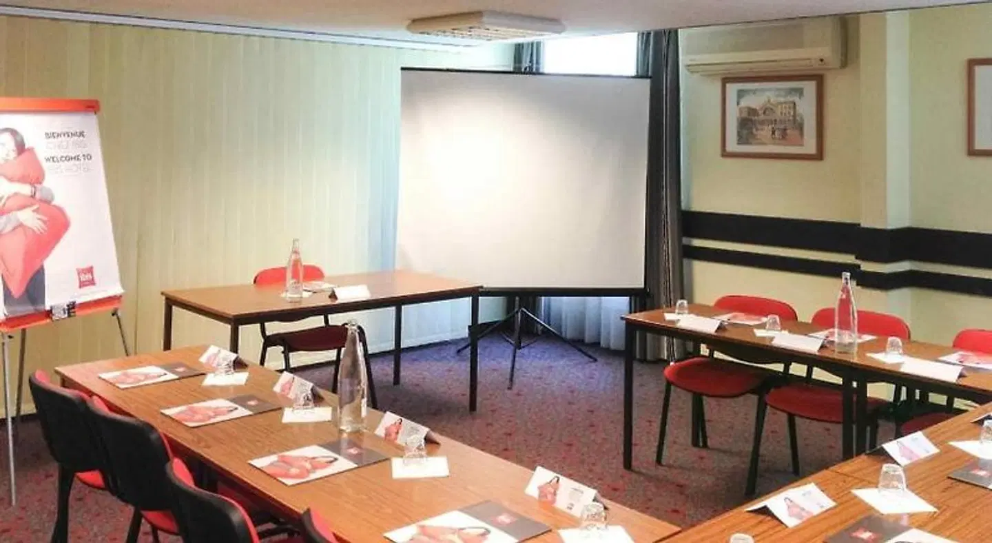 ibis Poitiers Beaulieu Konferenz