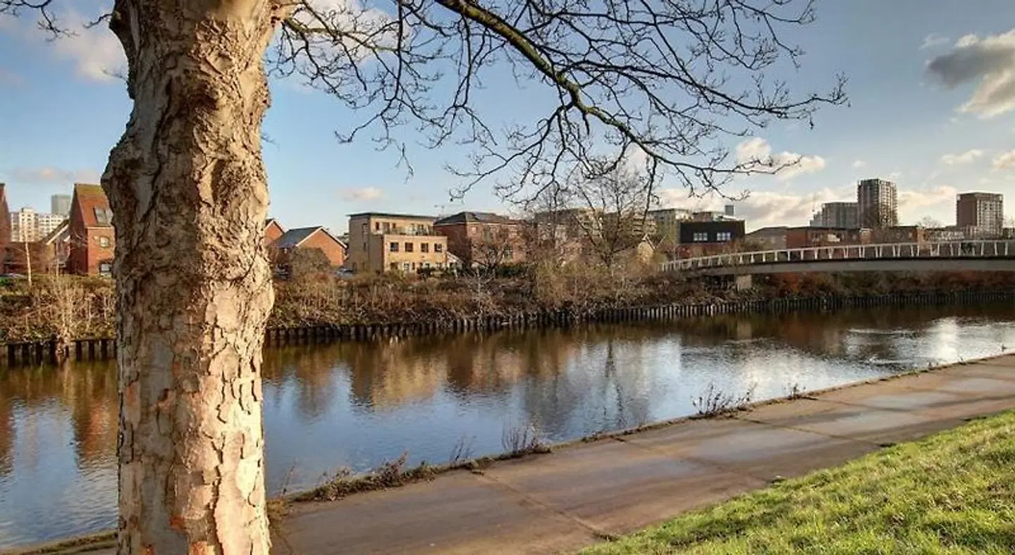 Riverside Villas LANDSCAPE