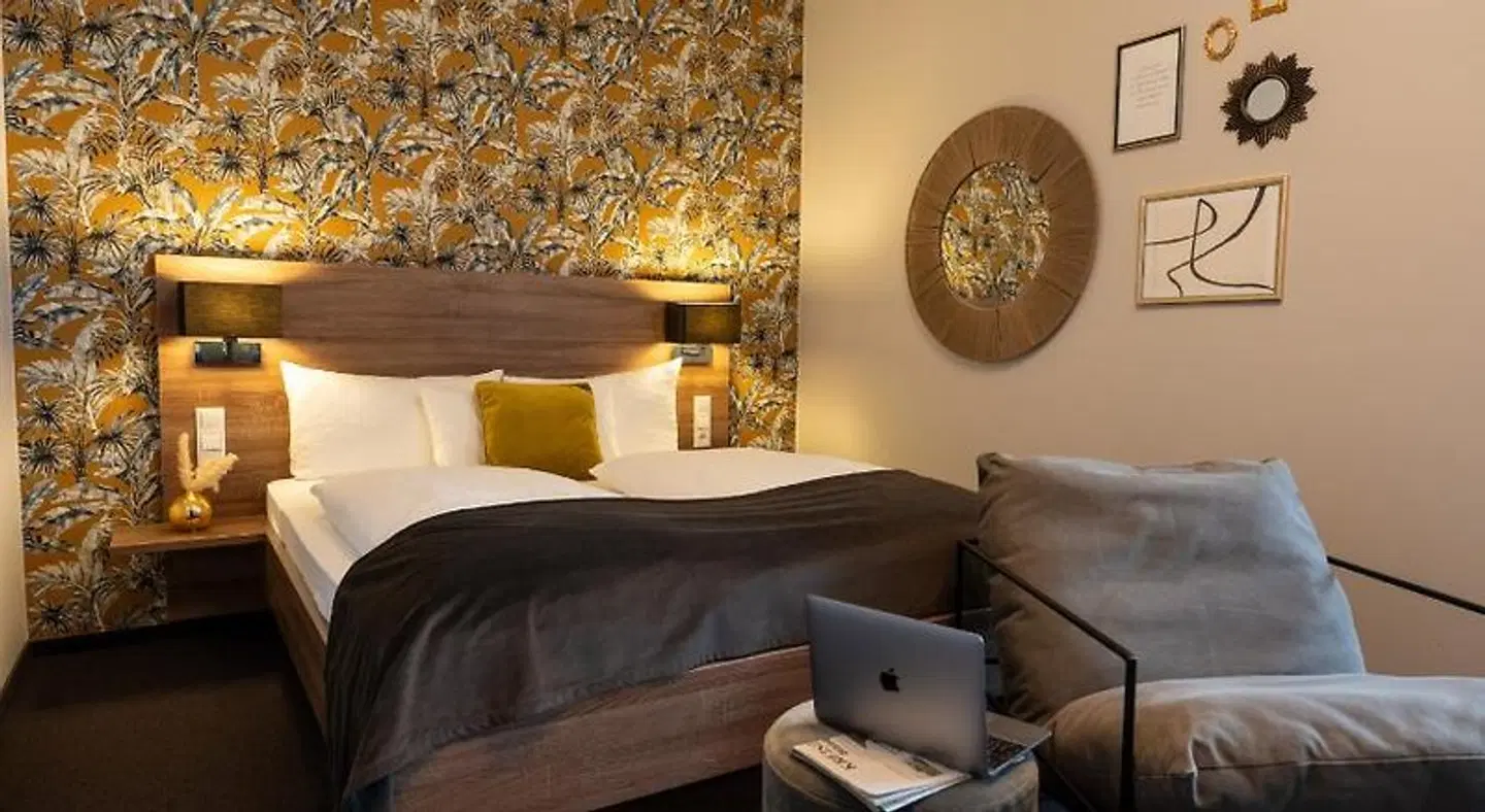 V Boutique Hotel Böblingen ROOM_EXAMPLE