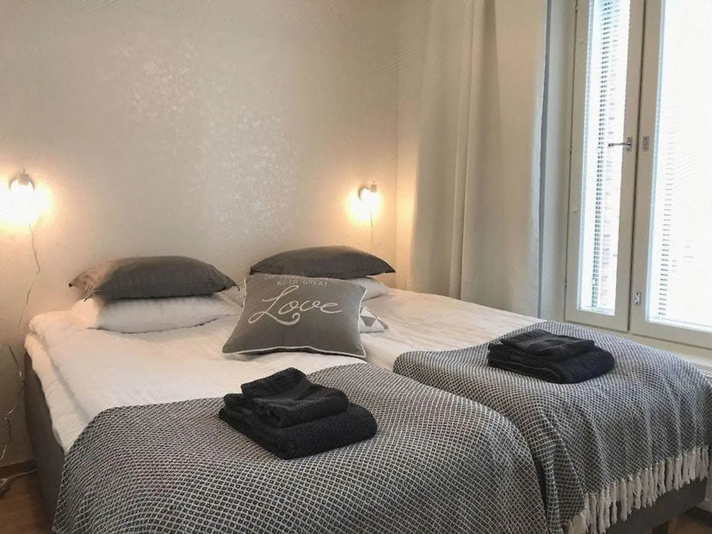 The Harbour Apartments ROOM_EXAMPLE