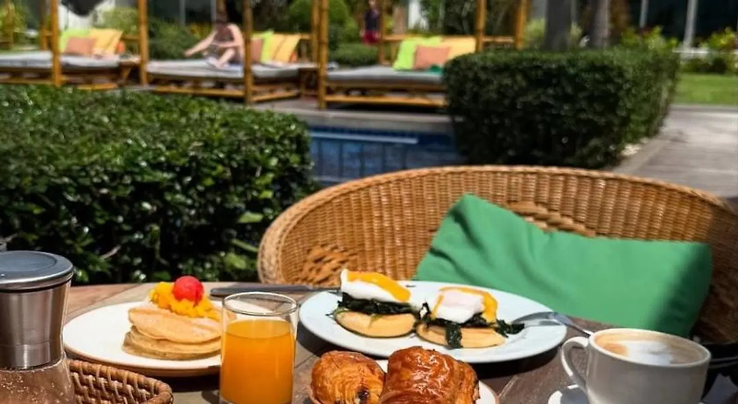 Selina Serenity Rawai Resort & Cowork Phuket Terrasse