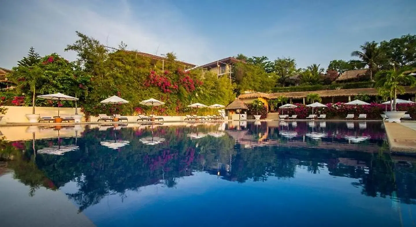 Victoria Phan Thiet Beach Resort & Spa OUTDOOR_POOL
