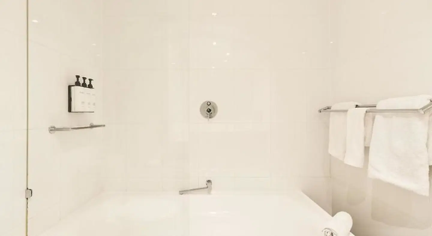 Quest Scarborough Badezimmer