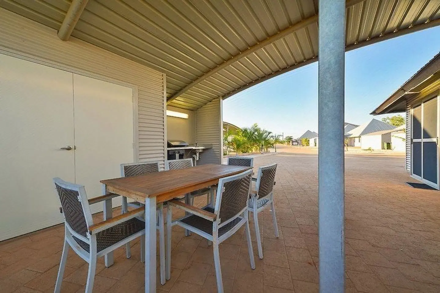 Exmouth Escape Resort Bar