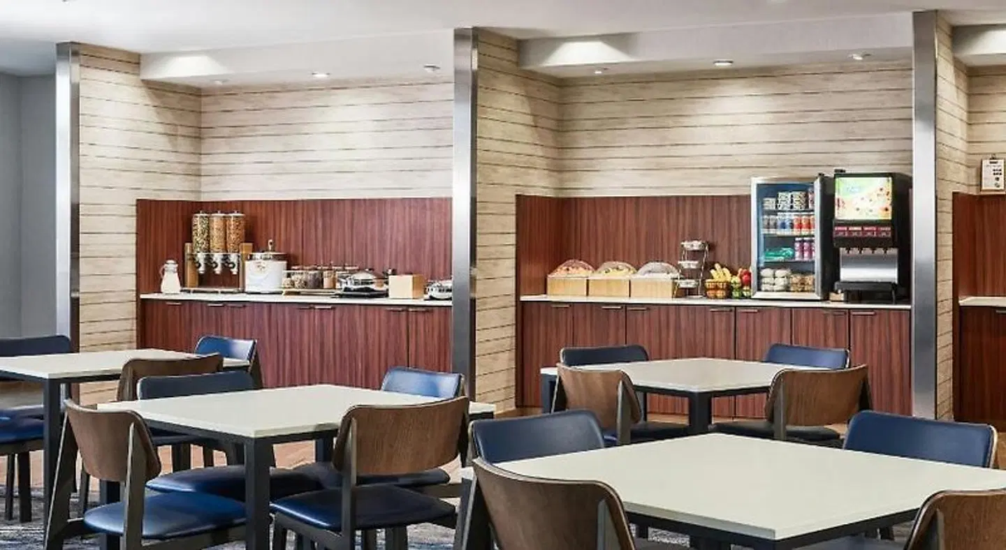Fairfield by Marriott Inn & Suites Sheridan Bar