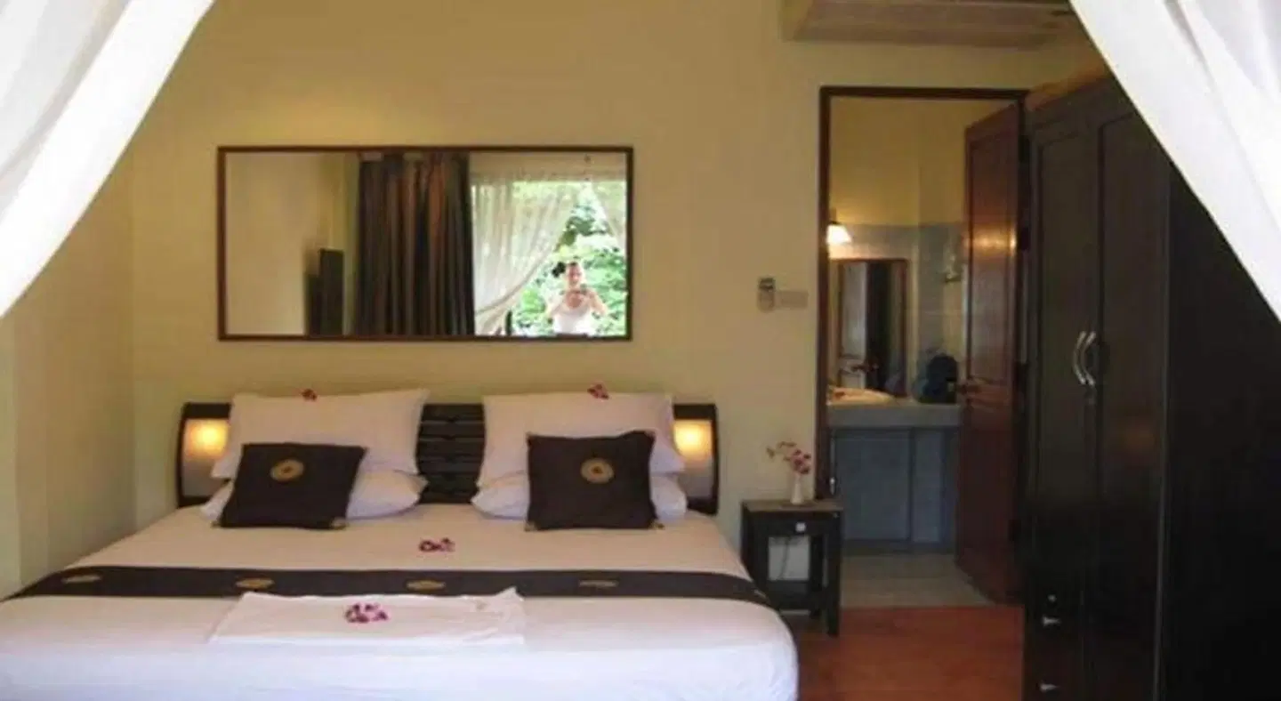 The Waterfront Hotel at Fisherman's Village ROOM_EXAMPLE