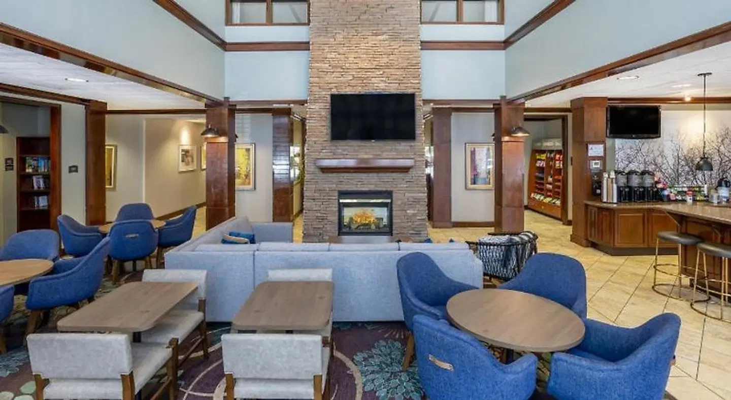 Staybridge Suites Wilmington East LOUNGE_LOBBY