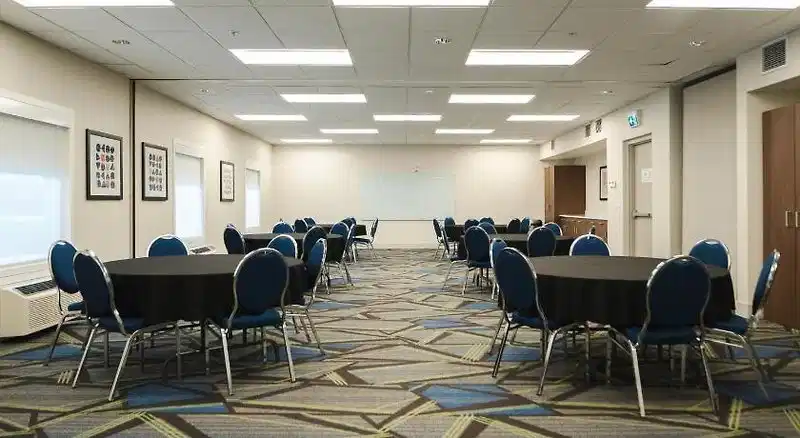 Holiday Inn Express & Suites Saskatoon Centre by IHG – Hotelfoto