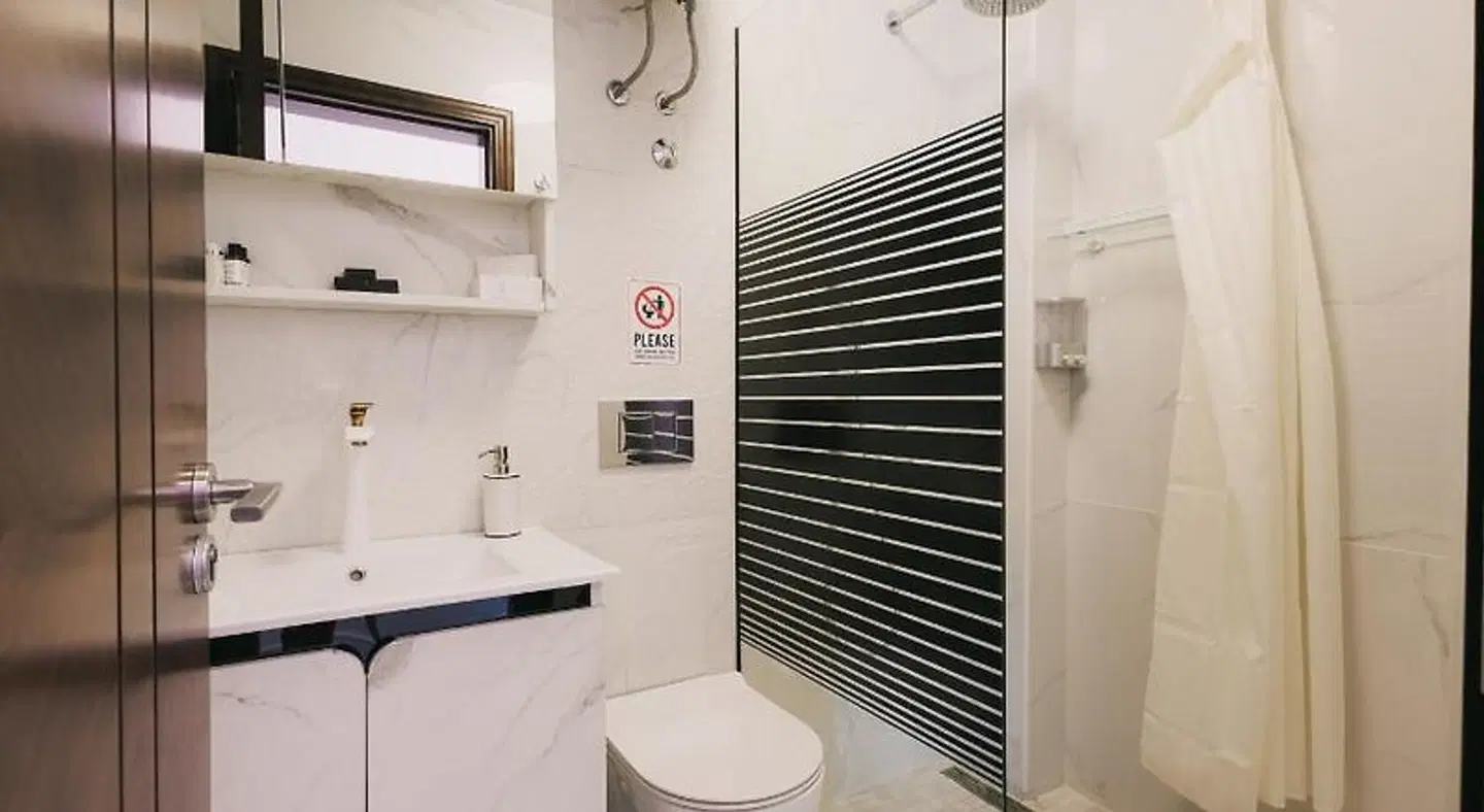 Apart Hotel Dollaku Badezimmer