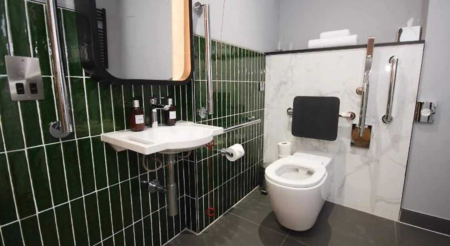 Residence Inn Manchester Piccadilly Badezimmer