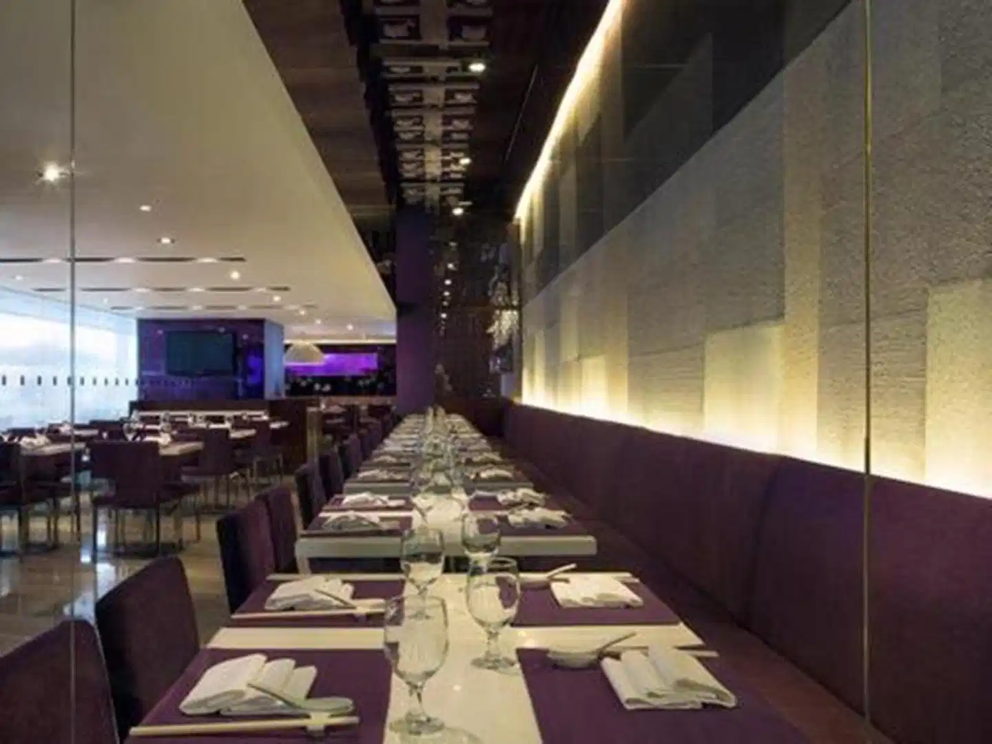 The Royal Pacific Hotel & Towers Restaurant